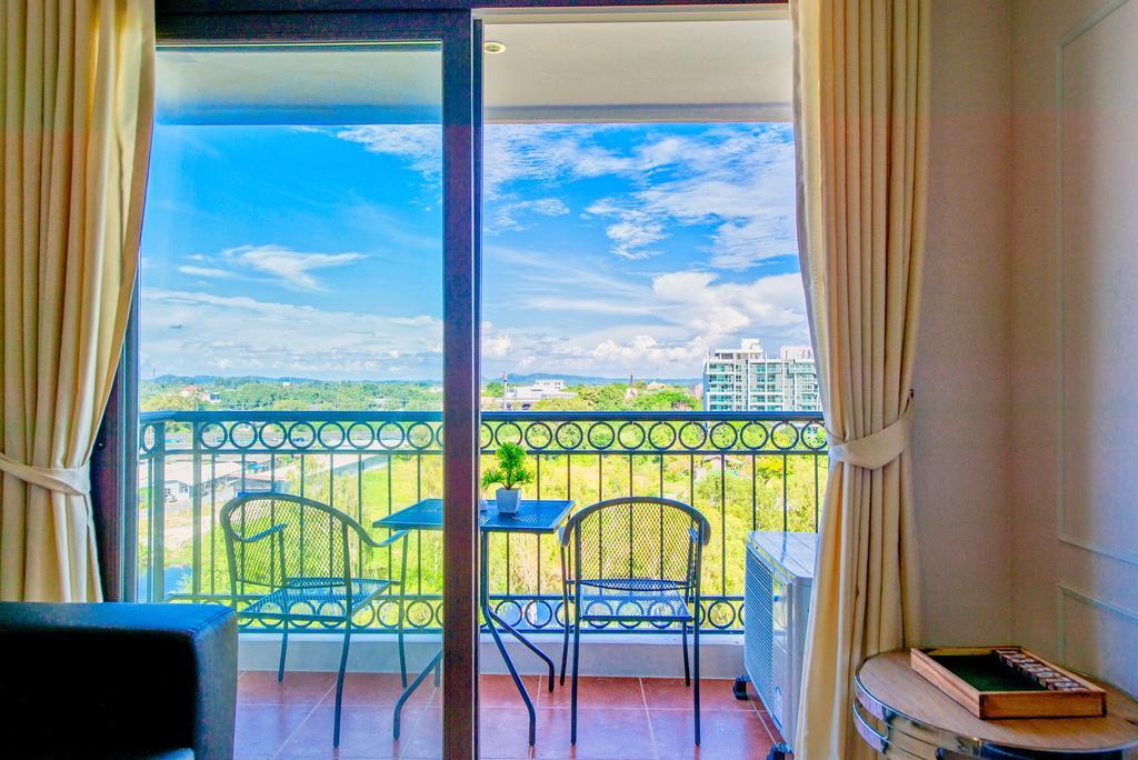 Venetian Resort Pattaya Praia de Jomtien Exterior foto